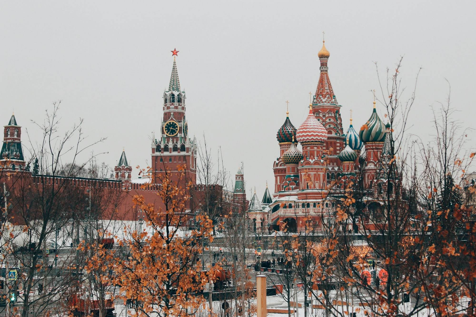 Московский Кремль и собор Василия Блаженного